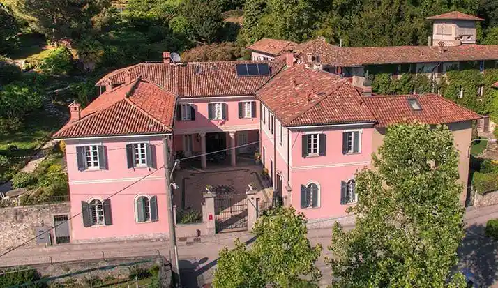 Villa in vendita a Como