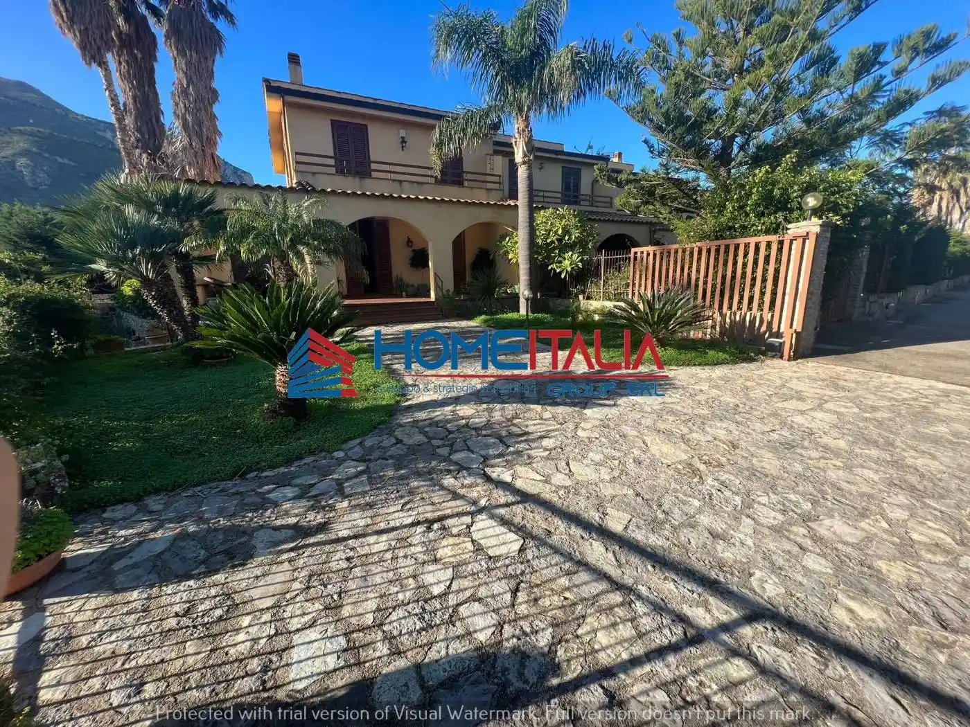 Villa in vendita a Altavilla Milicia