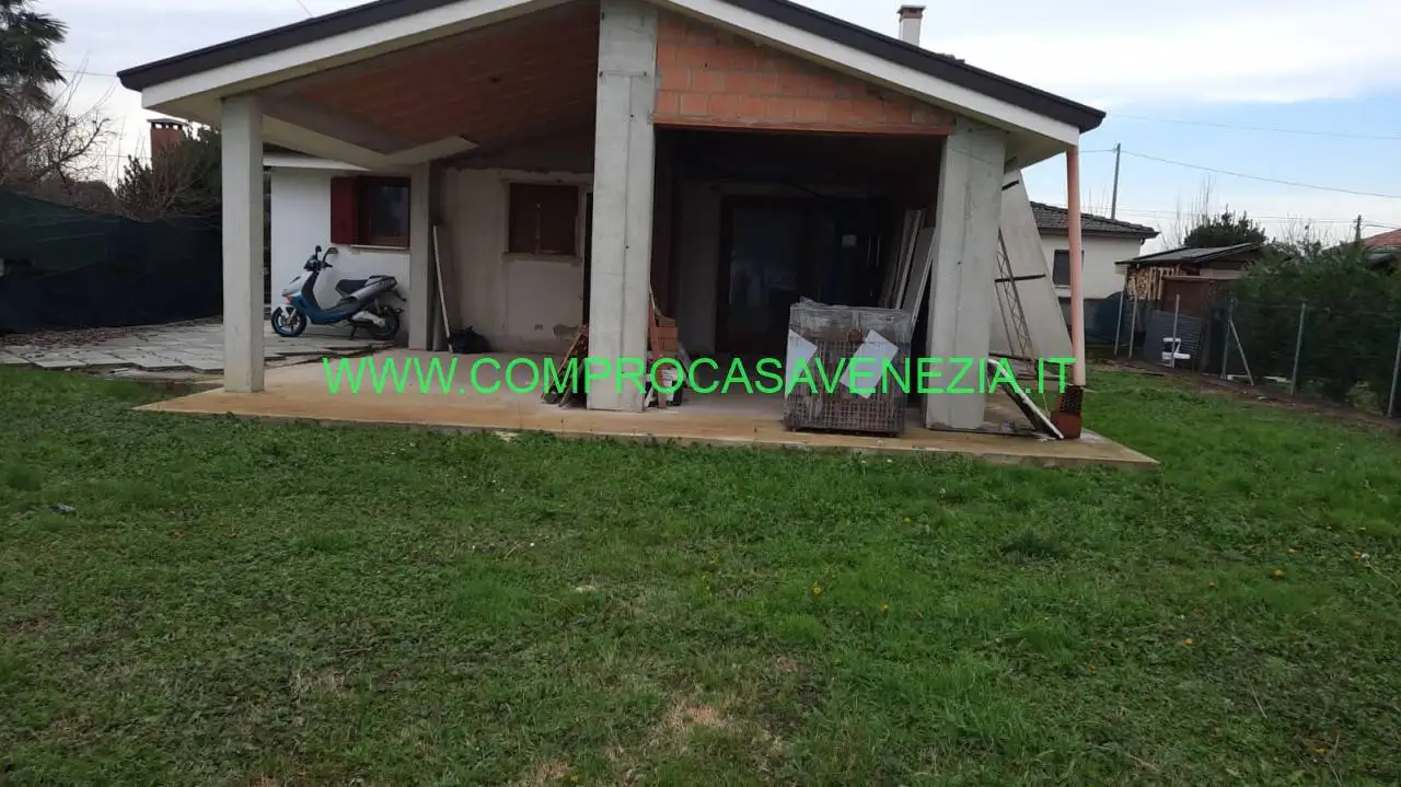 Casa indipendente in vendita a Casale sul Sile