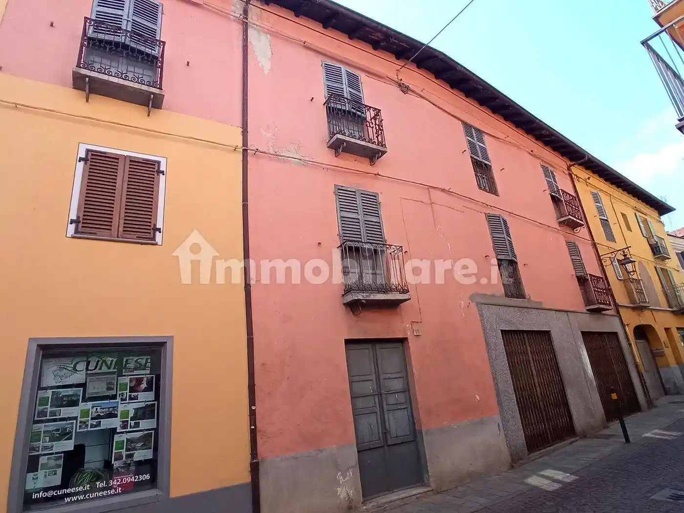 Casa indipendente in vendita a Borgo San Dalmazzo