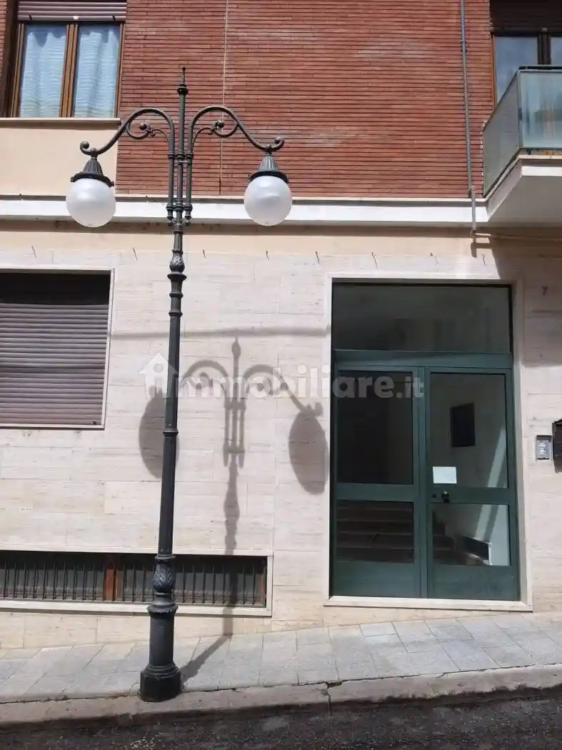 Appartamento in affitto a L'Aquila