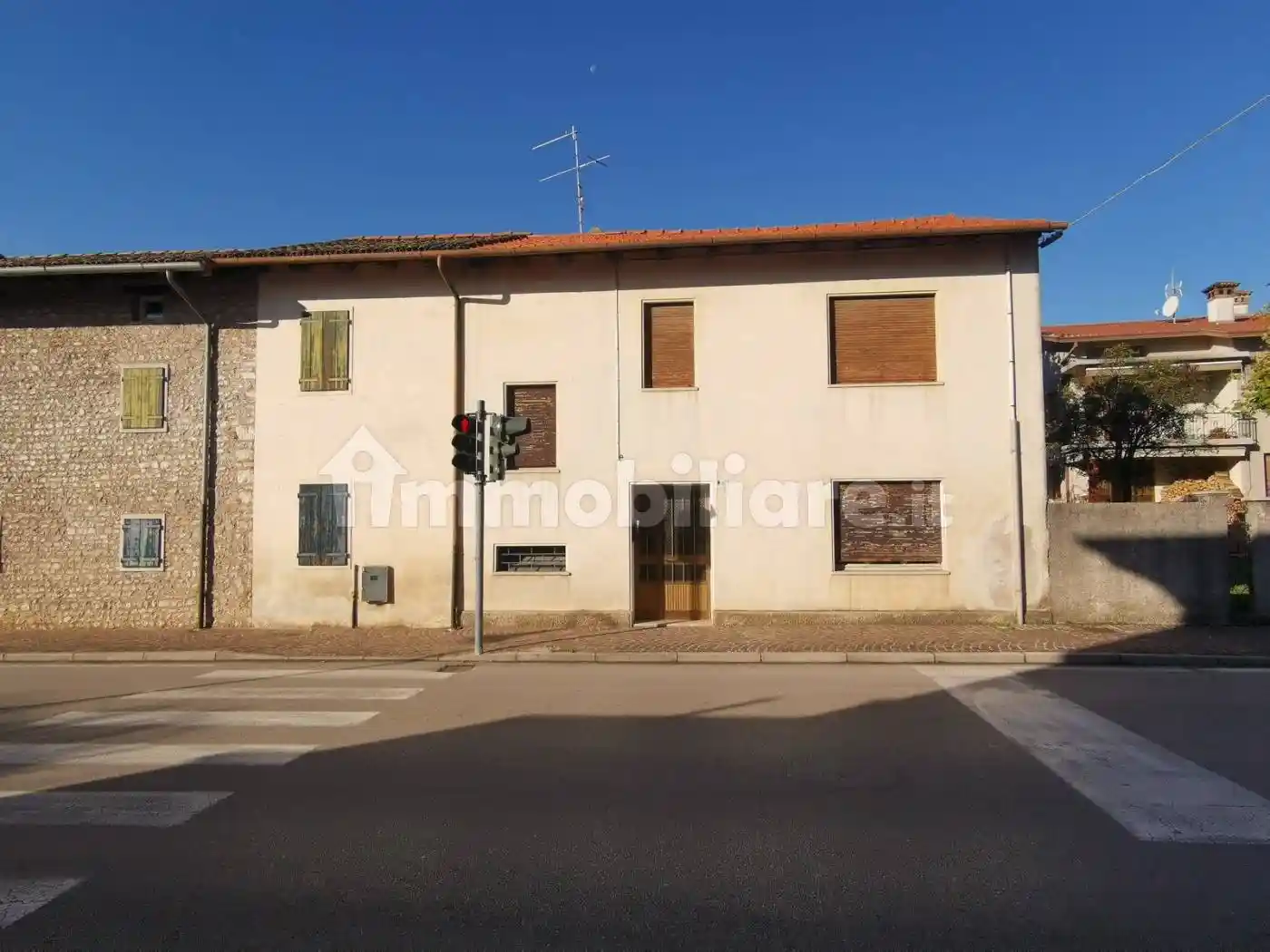 Casa indipendente in vendita a Roveredo in Piano