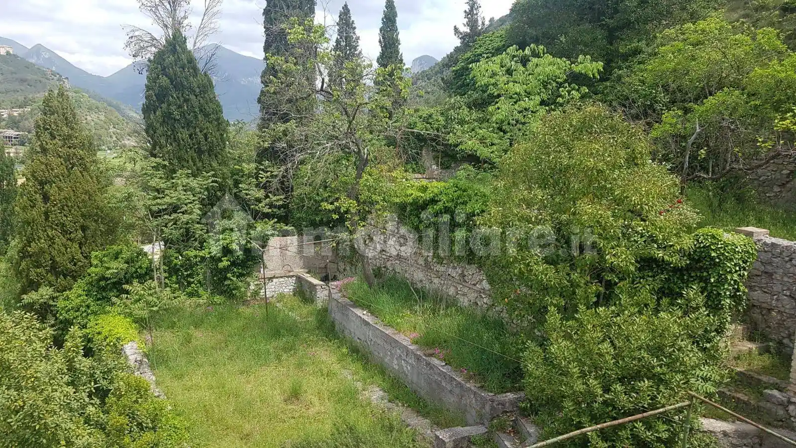 Villa in vendita a Arrone