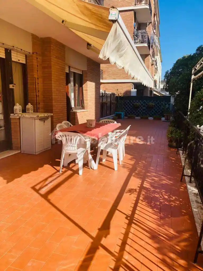 Appartamento in vendita a Massa