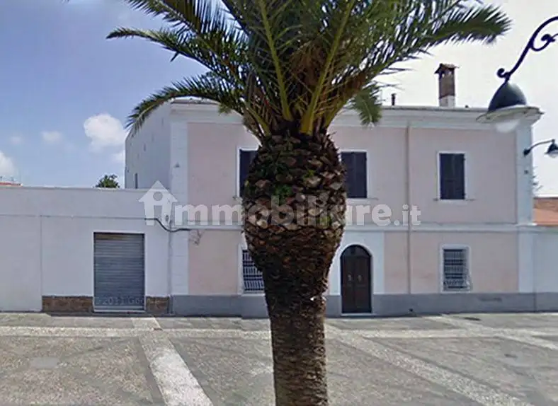 Palazzo - Edificio in vendita a Usini