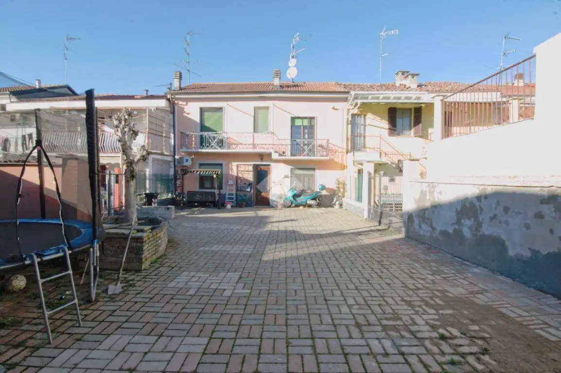 Casa indipendente in vendita a Casale Monferrato