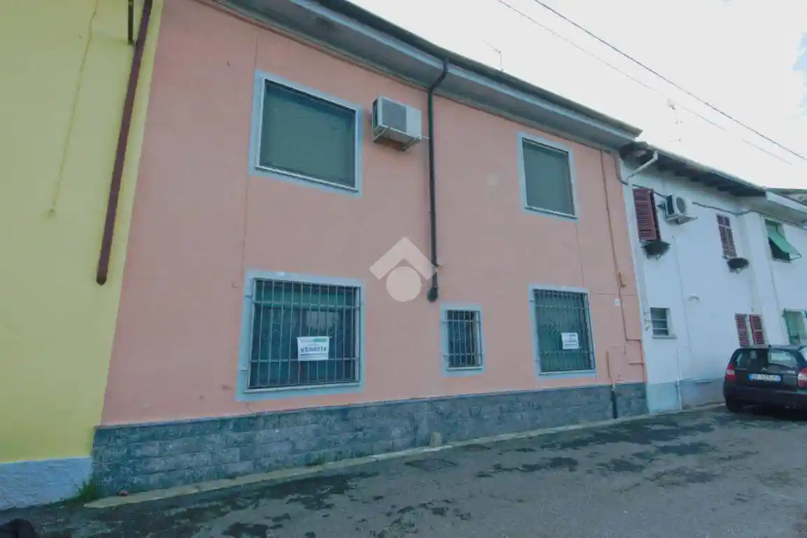 Terratetto unifamiliare Cantone Corno 89, Popolo, Rondò, Casale Monferrato - foto 2
