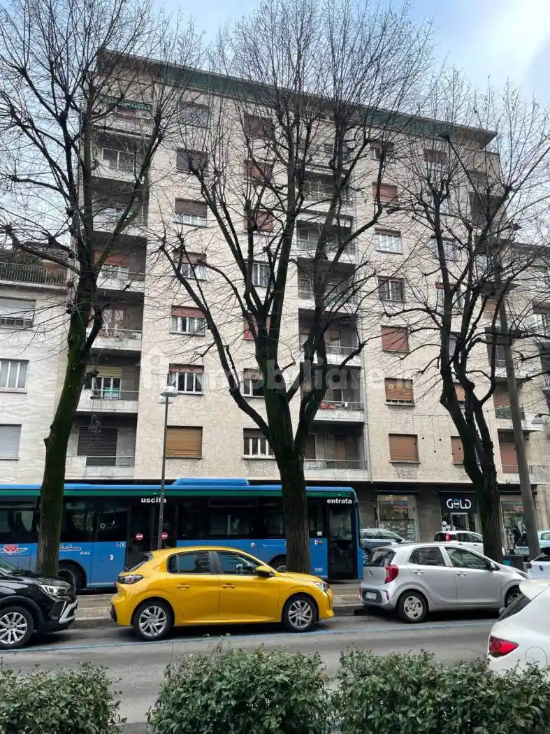 Appartamento in affitto a Saronno