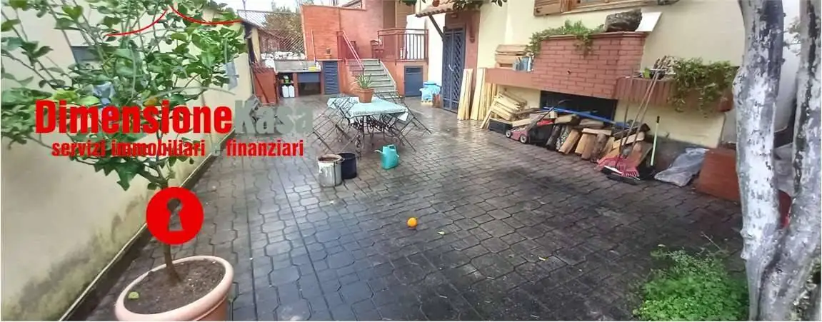 Villa in vendita a Nola