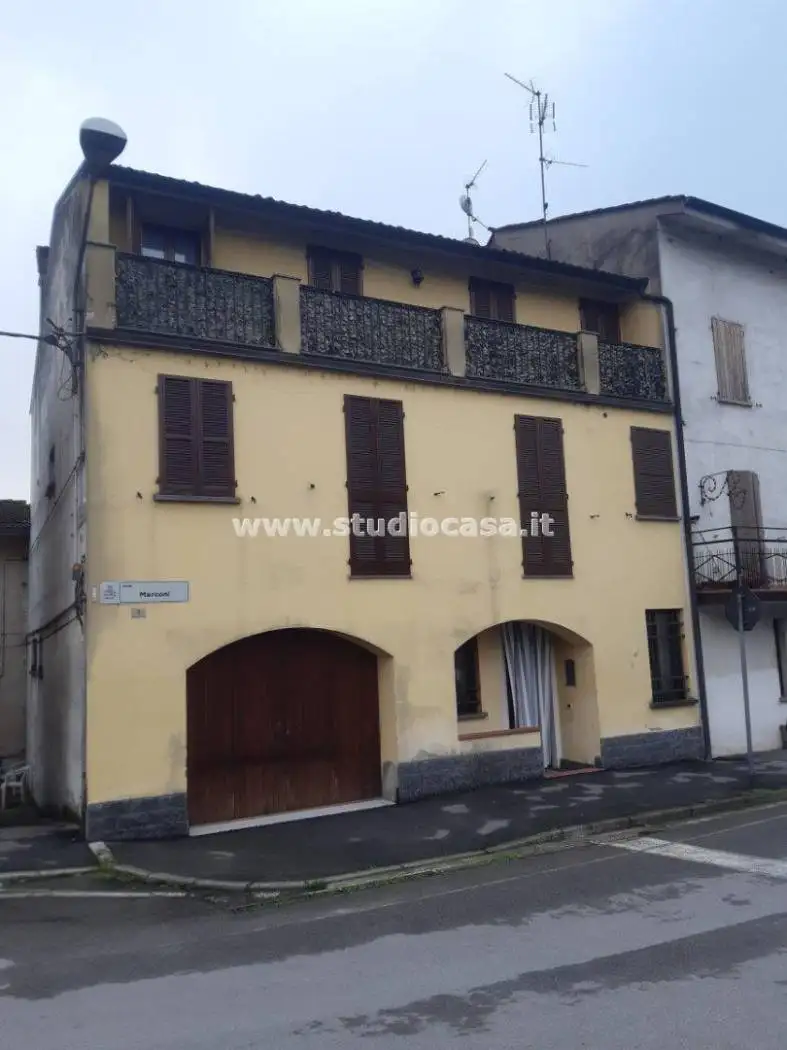 Appartamento in vendita a Formigara