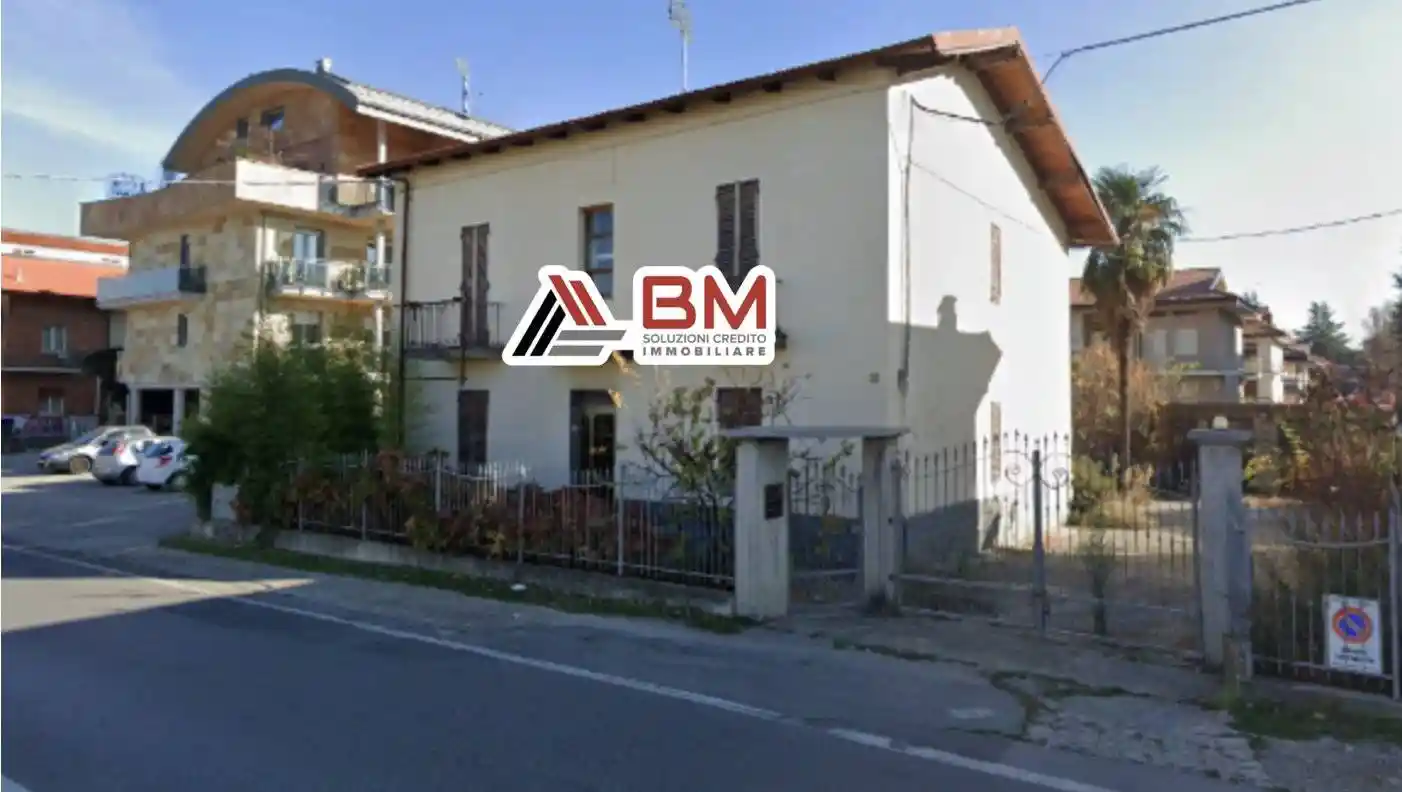 Casa indipendente in vendita a Cuneo