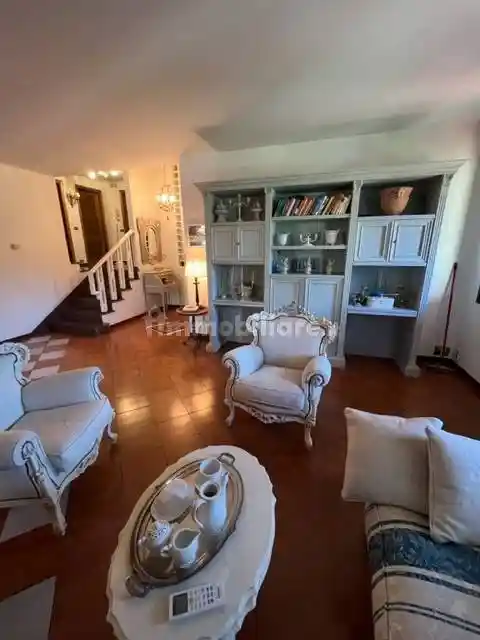 Villa in vendita a Montale