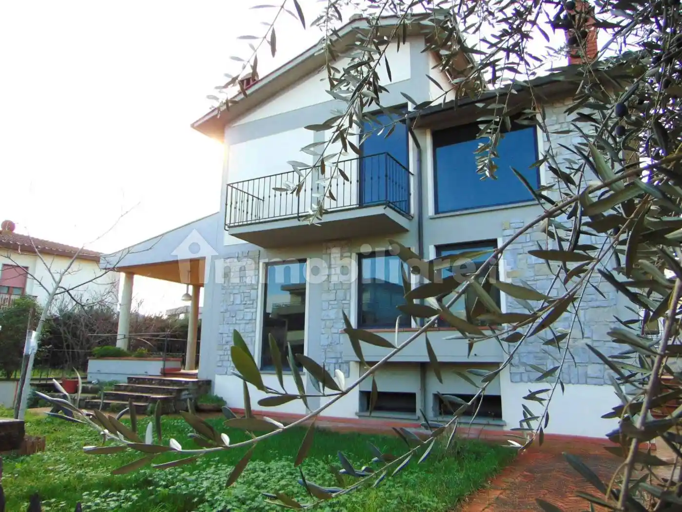 Villa in vendita a Figline e Incisa Valdarno