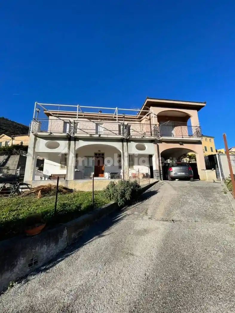 Villa in vendita a Boissano