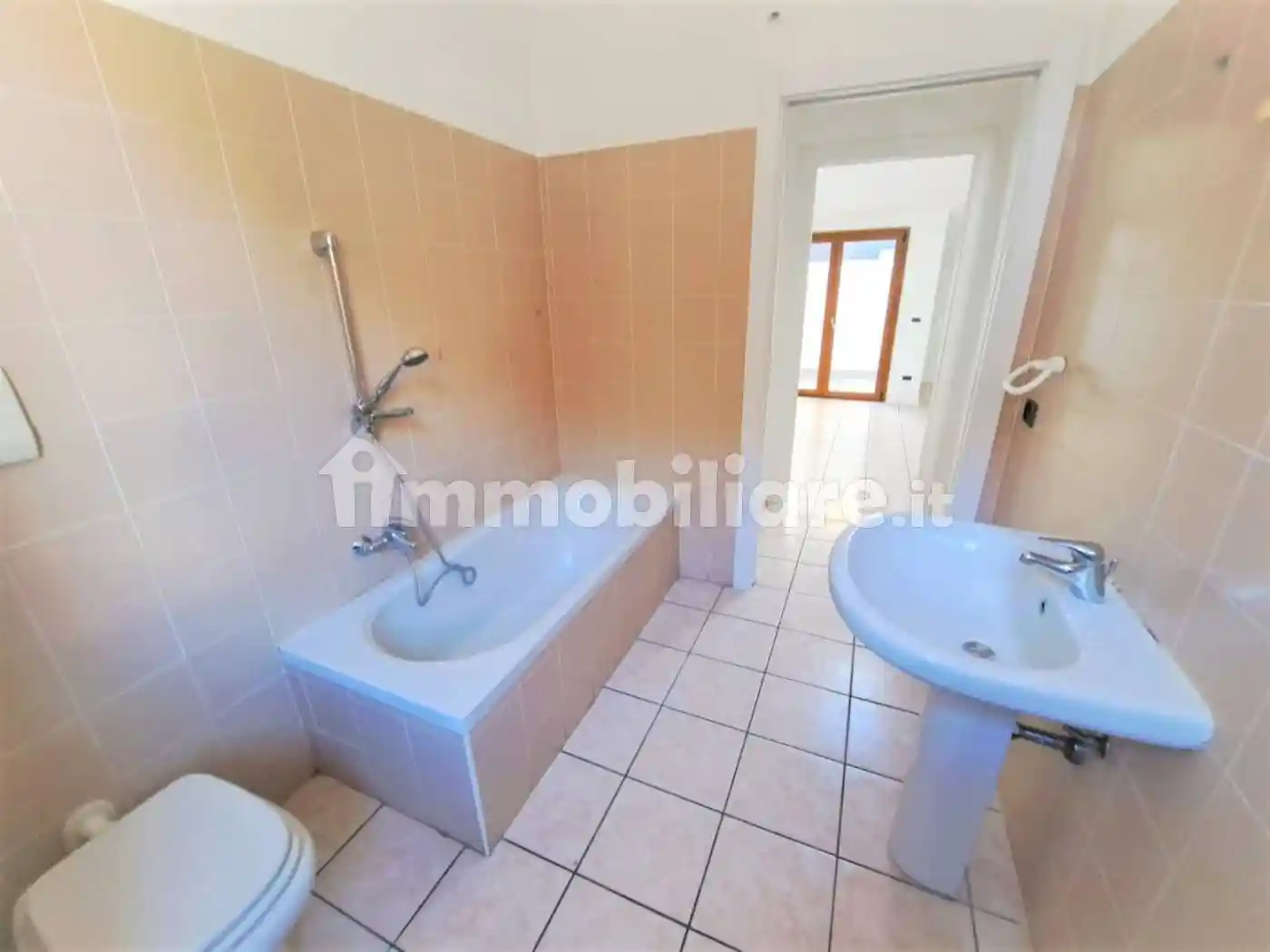 Trilocale via Antonio Locatelli 10, Berzo San Fermo - foto 3