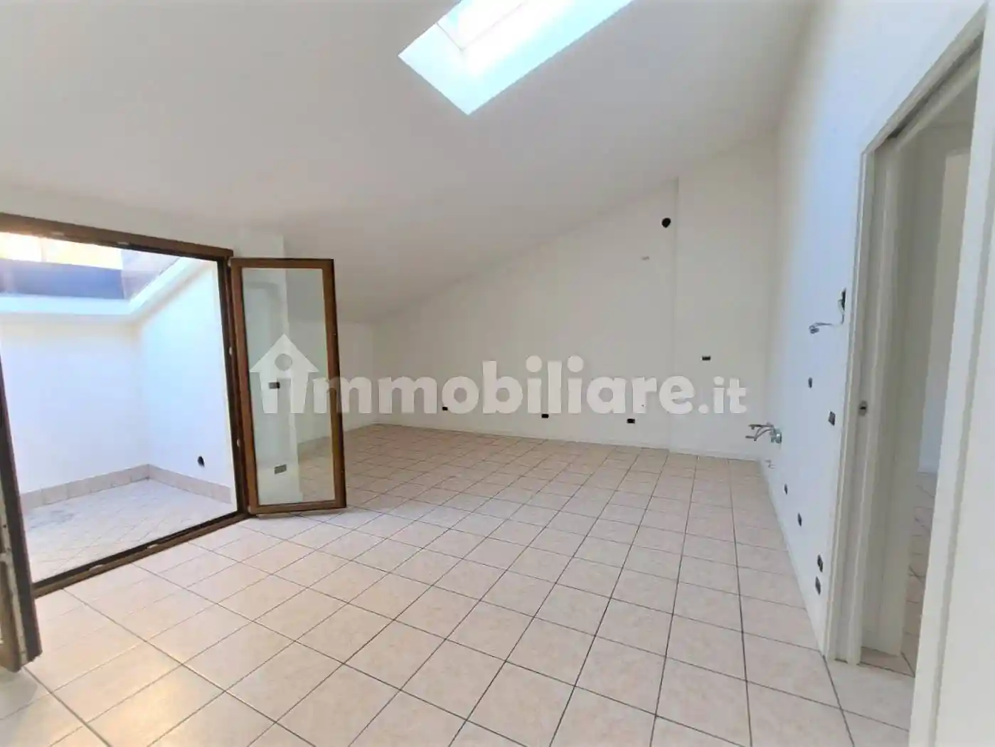 Trilocale via Antonio Locatelli 10, Berzo San Fermo - foto 4