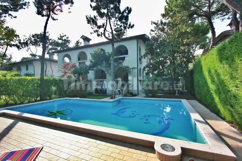 Villa in vendita a Lignano Sabbiadoro