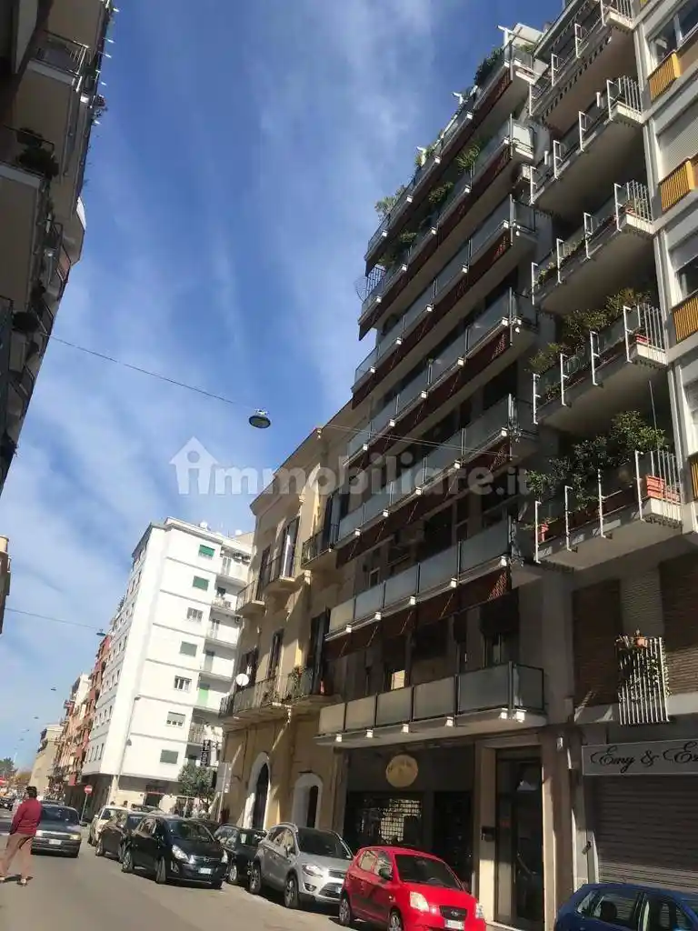 Appartamento in affitto a Bari