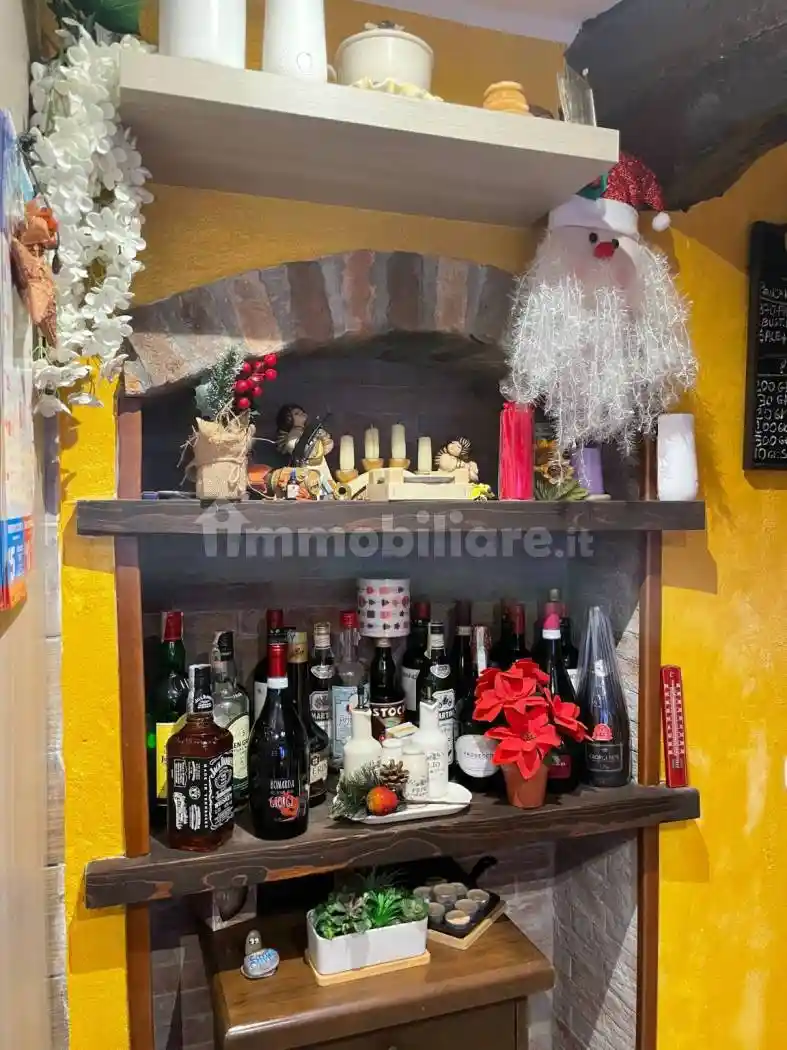 Casa indipendente in vendita a Montù Beccaria