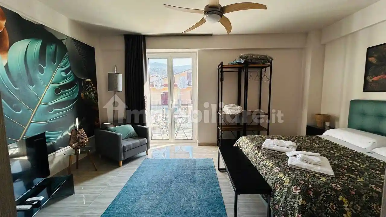 Appartamento in vendita a Falerna