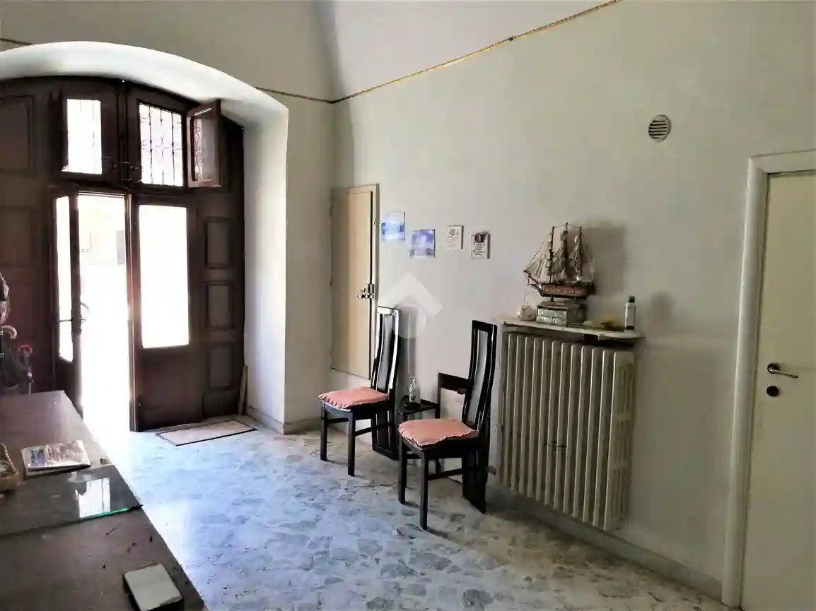 Palazzo - Edificio - foto 2