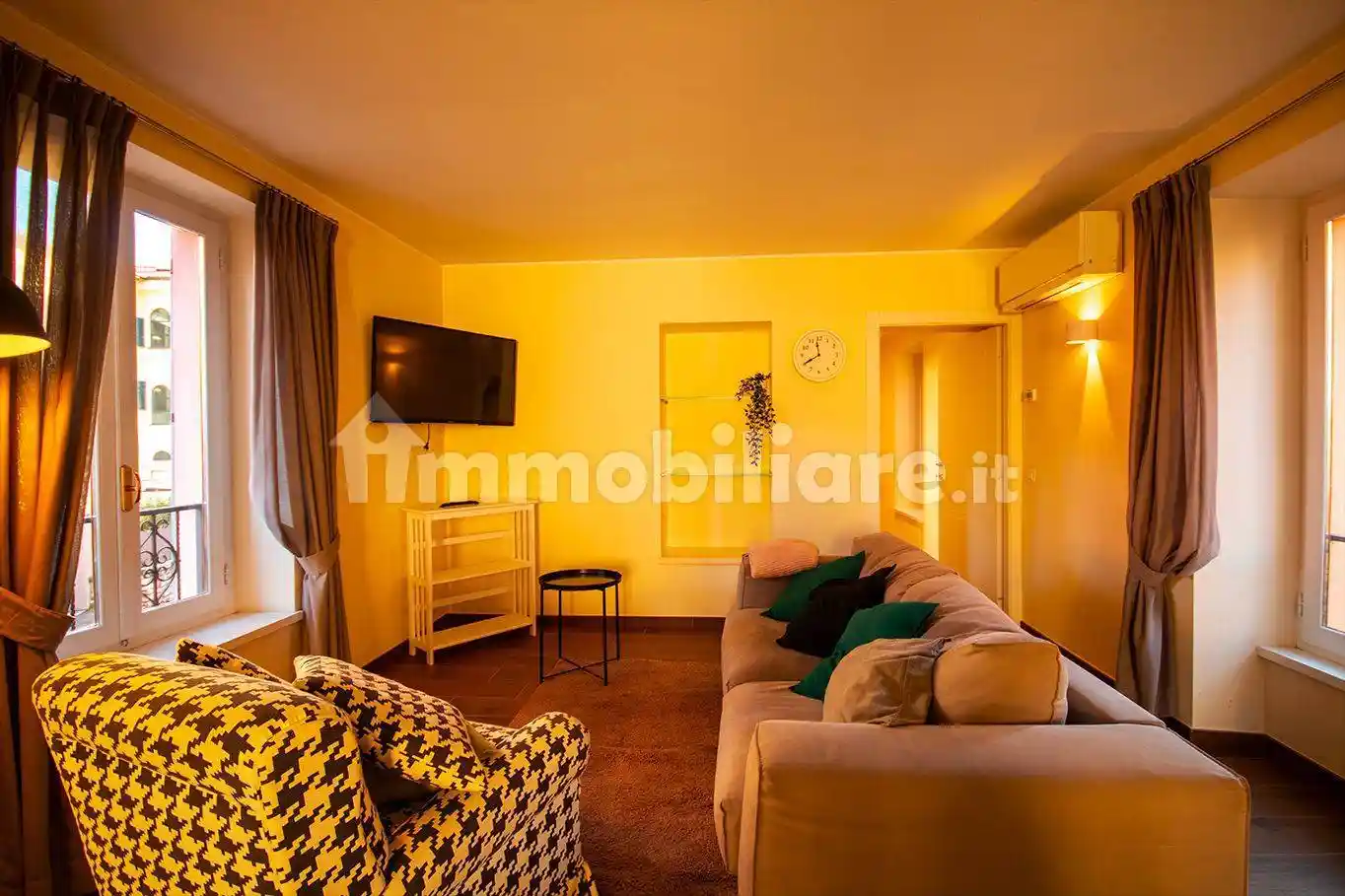 Appartamento in vendita a Menaggio