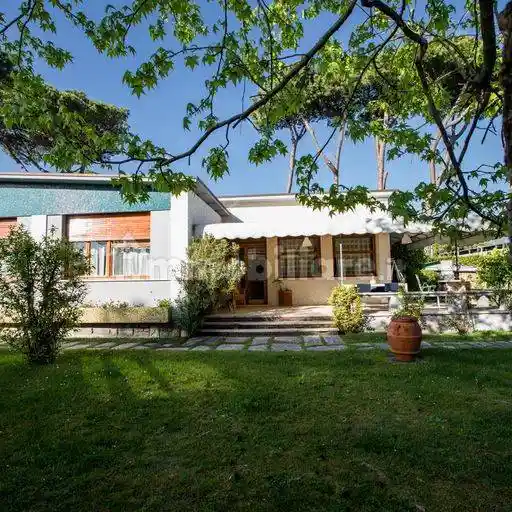 Villa in affitto a Forte dei Marmi