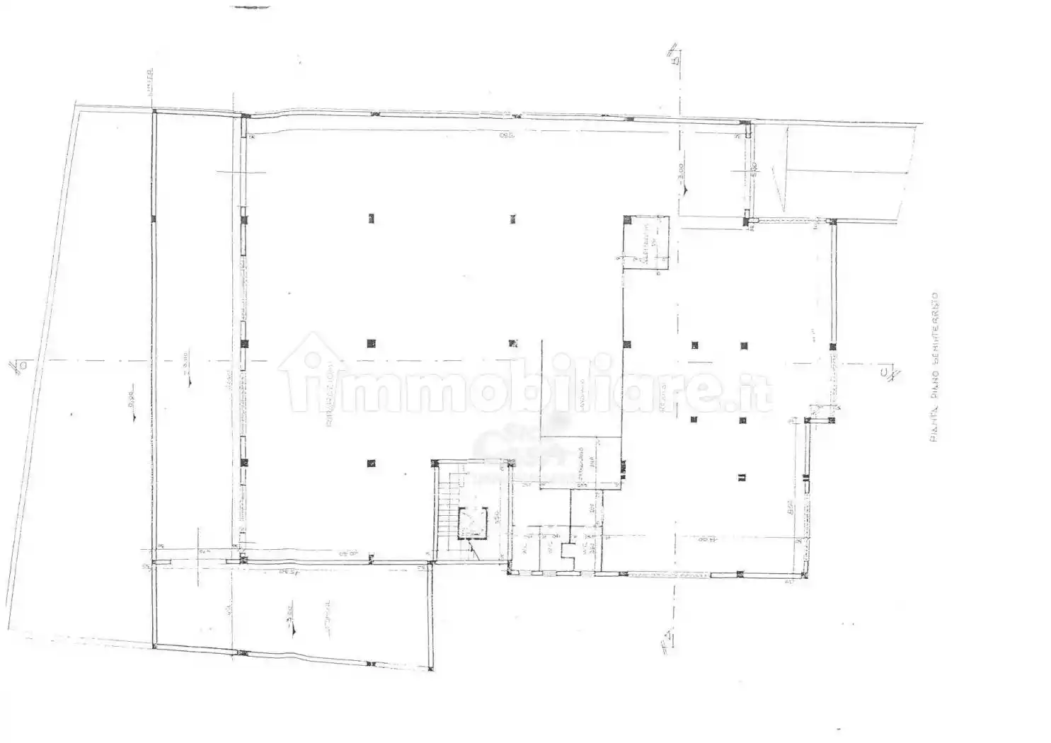 Palazzo - Edificio in Affitto - foto 2