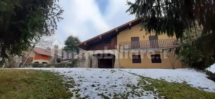 Villa in vendita a Zogno