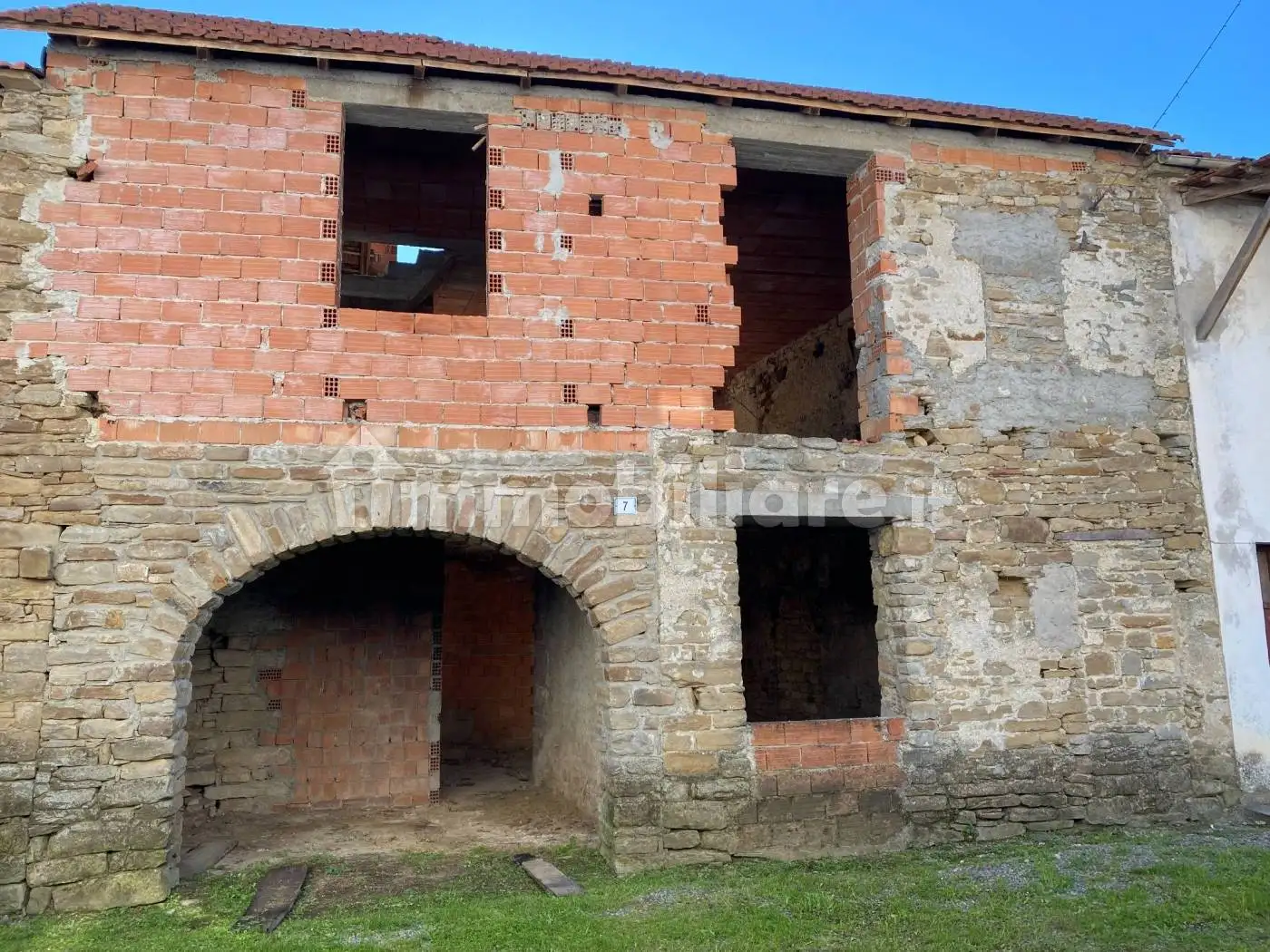 Rustico - Casale in vendita a Gorzegno