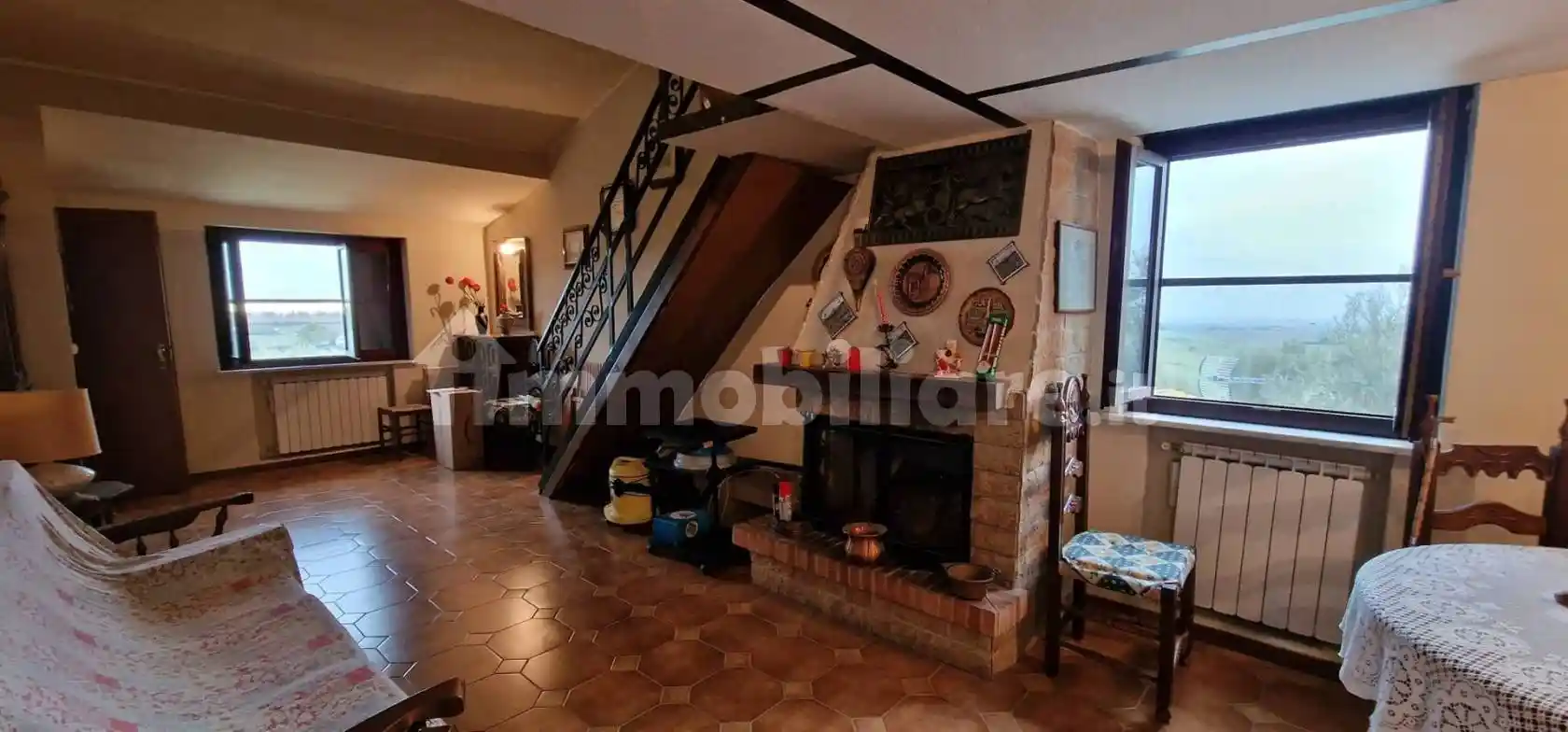 Rustico - Casale in vendita a Tarquinia