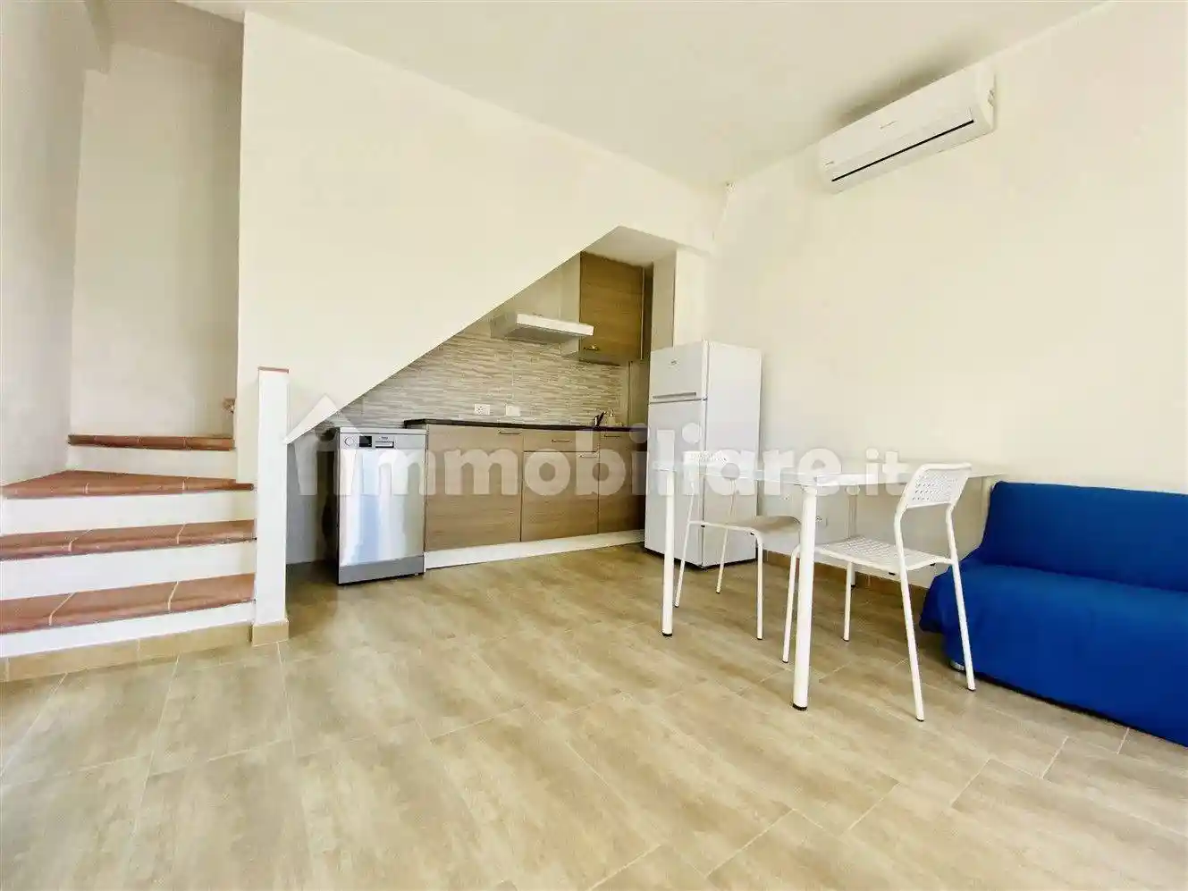 Casa indipendente in affitto a Lucca