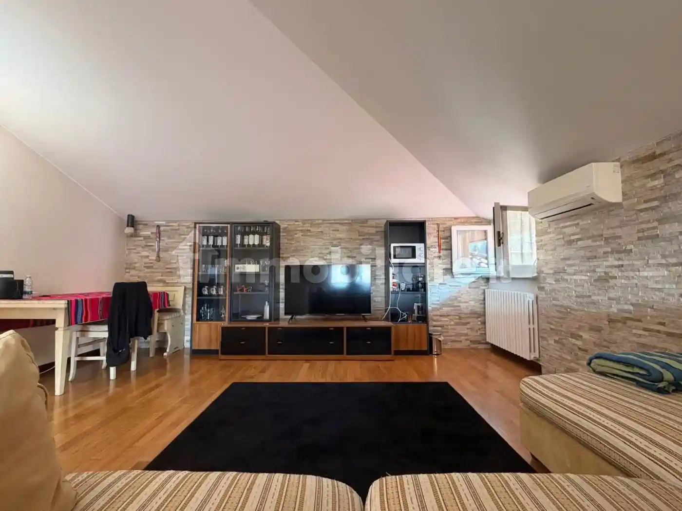 Appartamento in affitto a Pradalunga