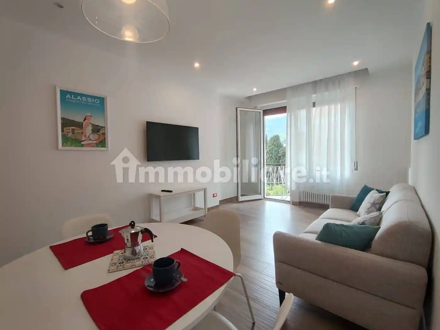 Trilocale via Privata Villa Pamela 1, Collina Centrale, Parco Fuor del Vento, Alassio - foto 2