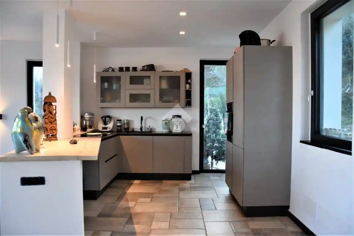 Villa in vendita a Varazze