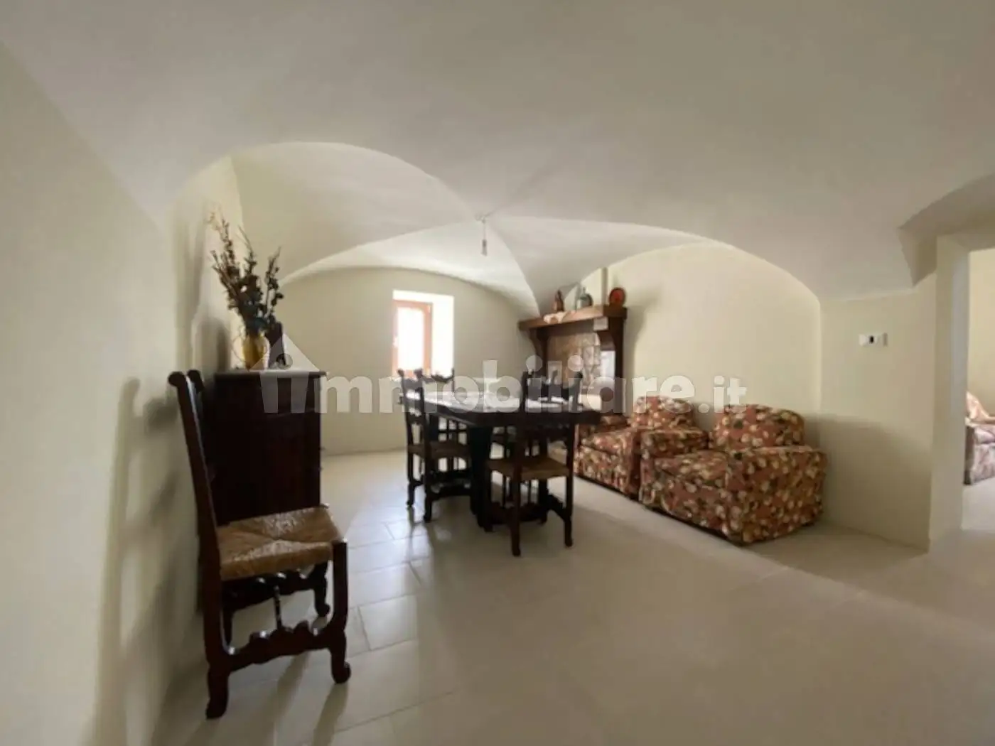 Terratetto unifamiliare 120 m², Fagnano Alto - foto 2