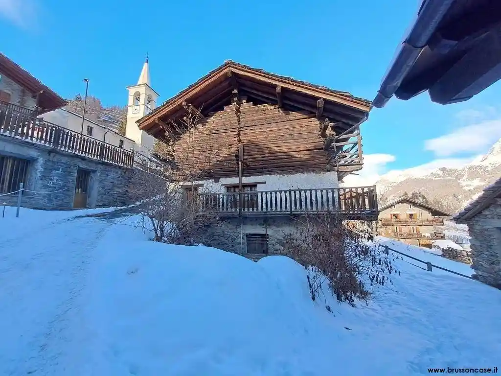 Rustico - Casale in vendita a Ayas