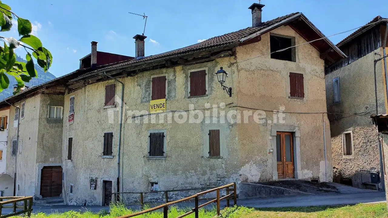 Appartamento in vendita a Sella Giudicarie