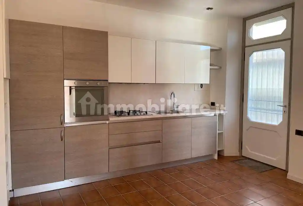 Appartamento in affitto a Cernobbio