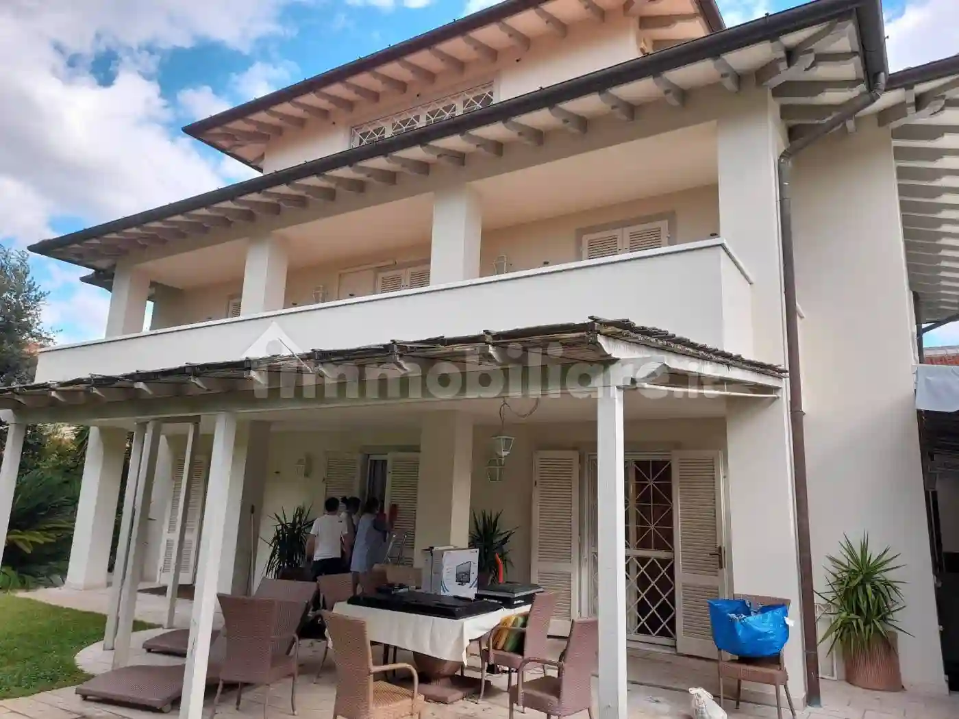 Villa - foto 2