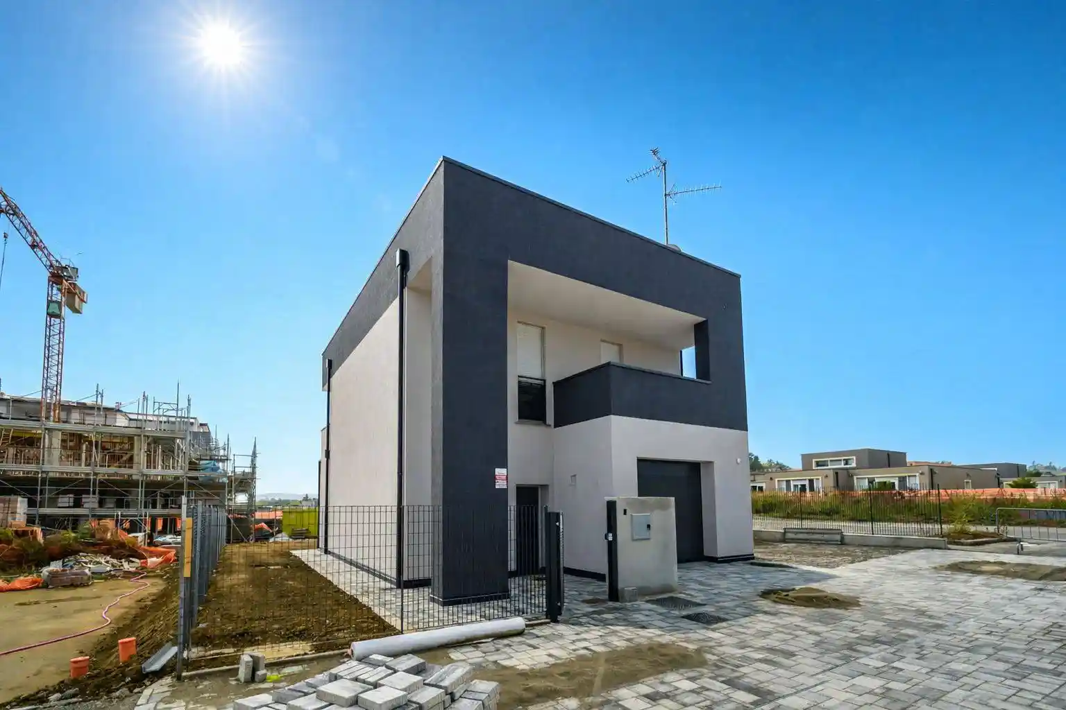 Villa in vendita a Valsamoggia
