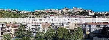 Appartamento in vendita a Rocca di Neto