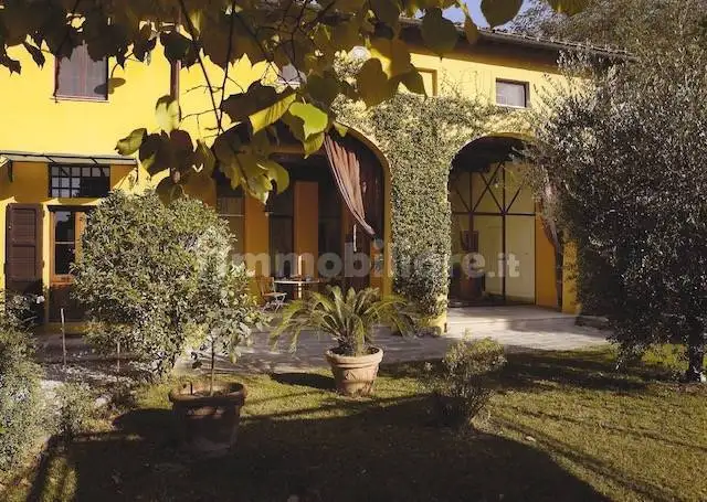 Rustico - Casale in vendita a San Giuliano Terme