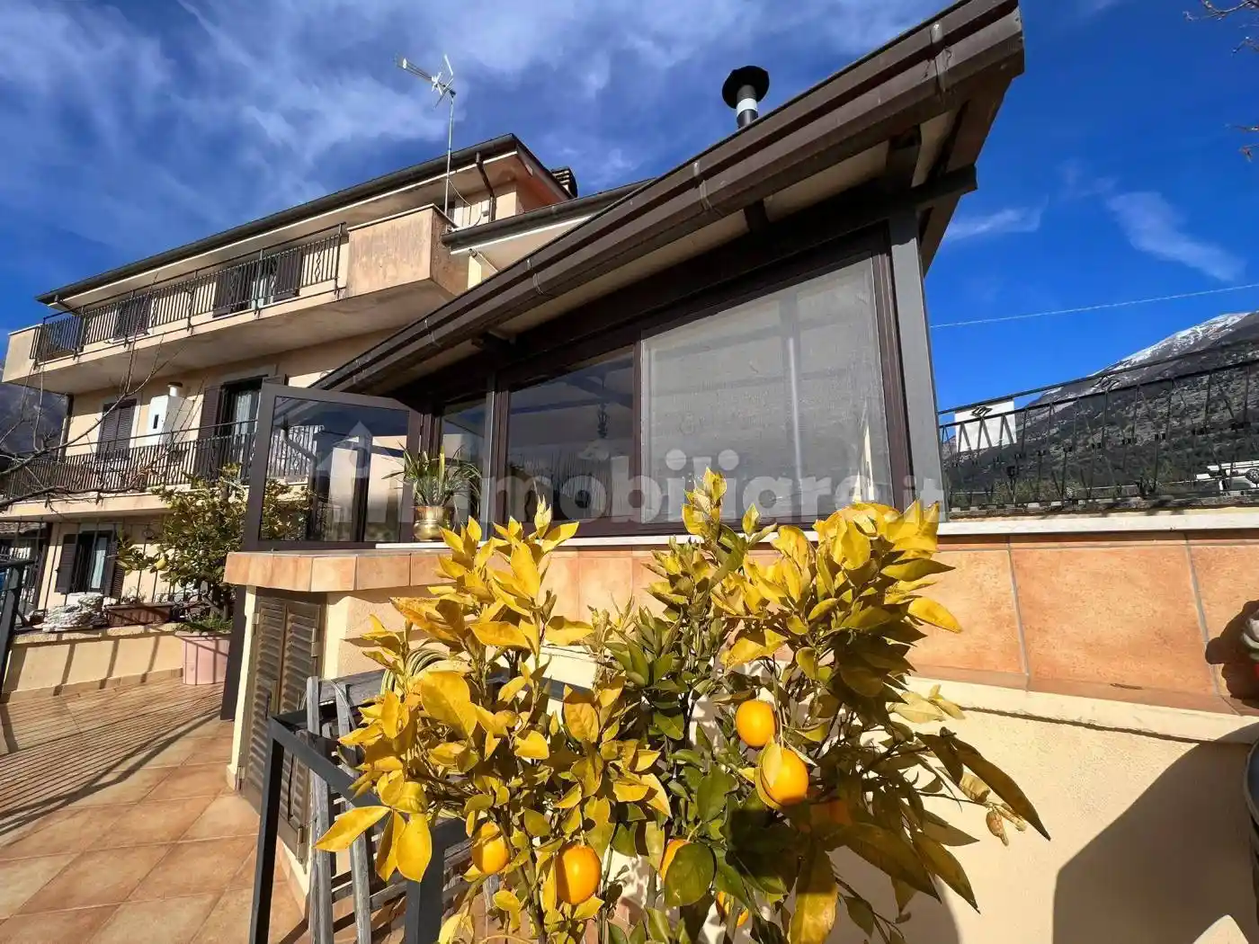 Casa indipendente in vendita a Pescosolido