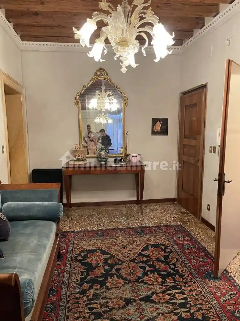 Appartamento in vendita a Venezia