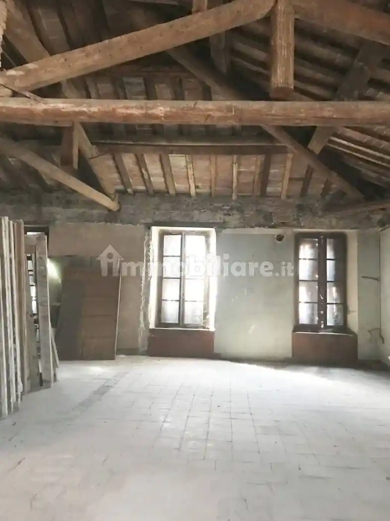 Casa indipendente in vendita a Mantova