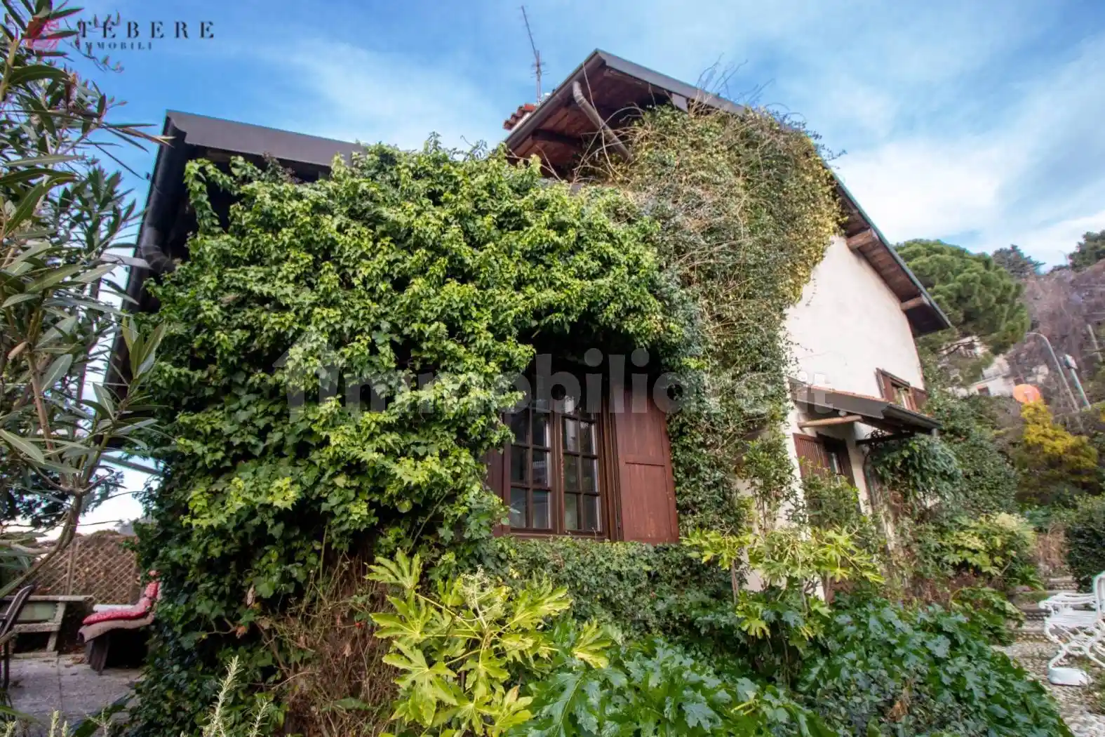 Villa in vendita a Luvinate