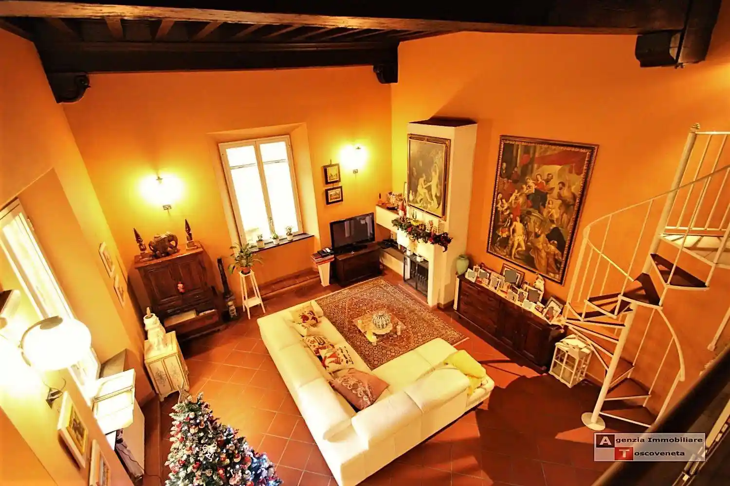 Appartamento in vendita a Lucca