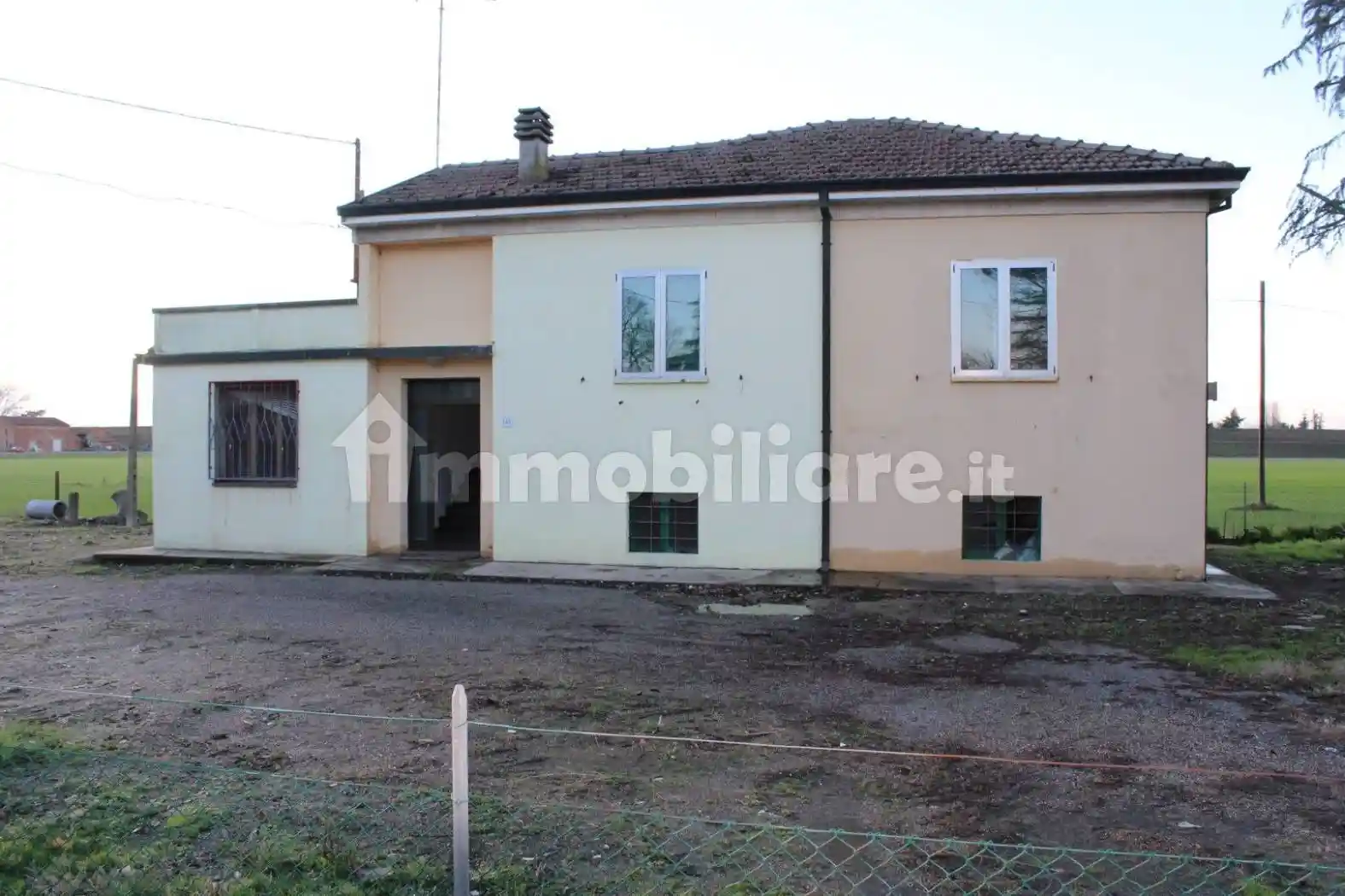 Villa in vendita a Lugo