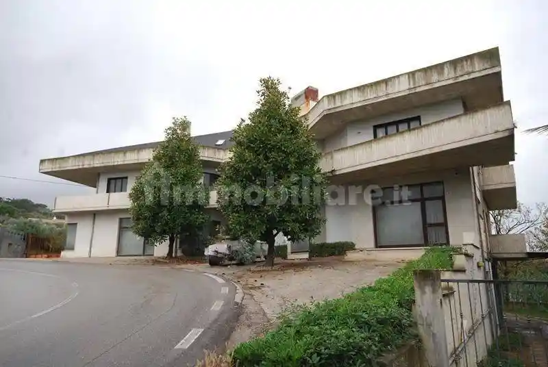 Palazzo - Edificio in Vendita - foto 2